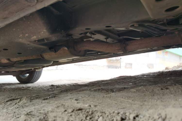 Used Buick GL8 2018 28T Comfort Model China VI Standard Chassis Front Right
