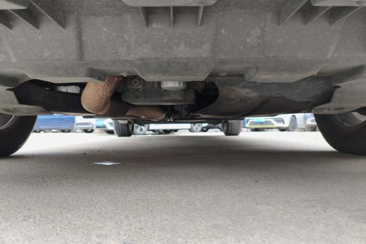 Used Buick GL8 2018 28T Luxury Model China VI Standard Chassis Front