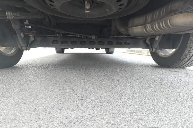 Used Buick GL8 2018 28T Comfort Model China VI Standard Chassis Rear