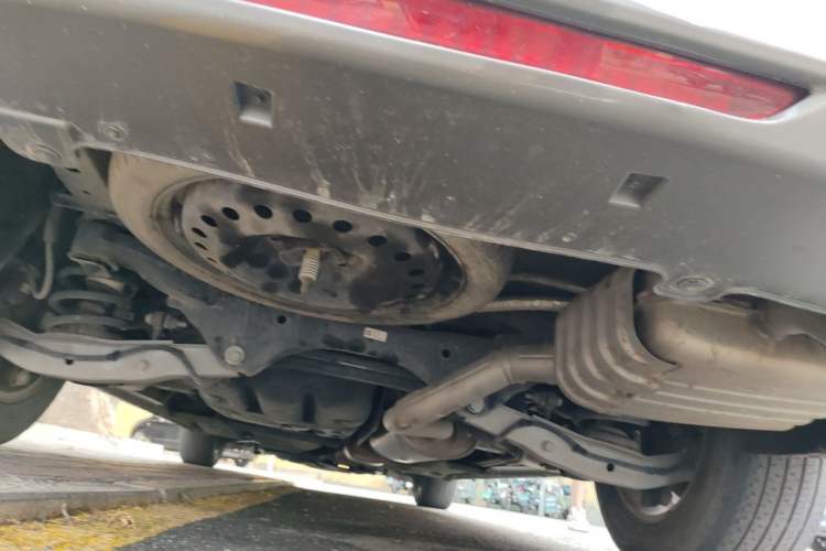 Used Buick GL8 2018 ES 28T Luxury Model China VI Standard Chassis Rear