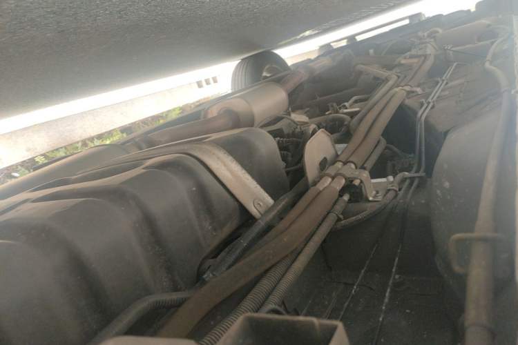 Used Buick GL8 2018 28T Comfort Model China VI Standard Chassis Rear Left