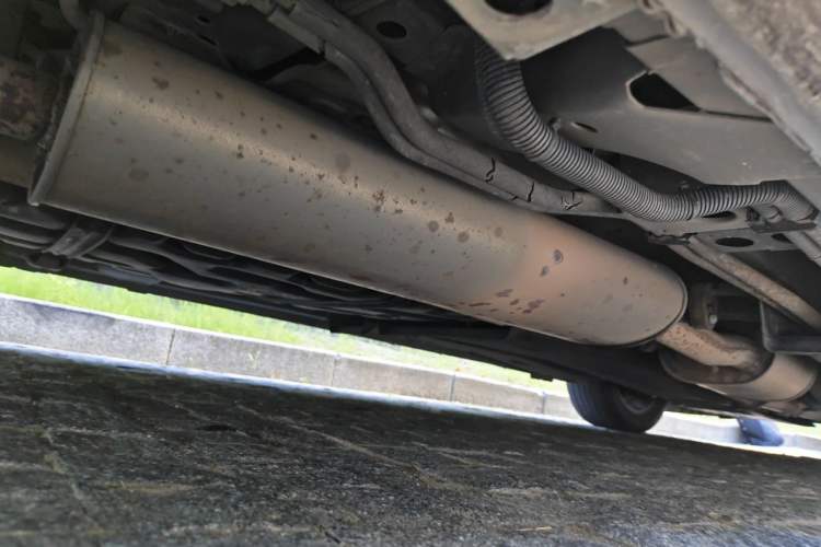 Used Buick GL8 2018 ES 28T Luxury Model China VI Standard Chassis Rear Right
