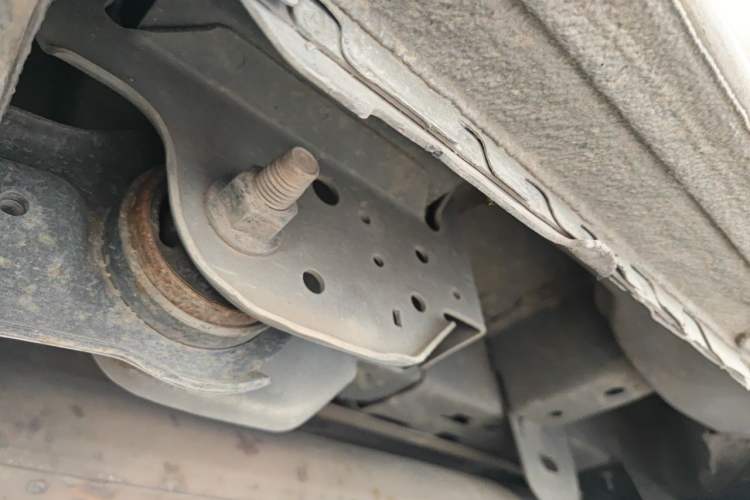Used Buick GL8 2018 28T Comfort Model China VI Standard Chassis Rear Right