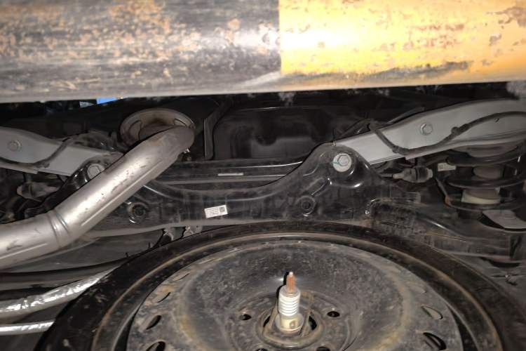 Used Buick GL8 2018 ES 28T Luxury Model China VI Standard Chassis Rear