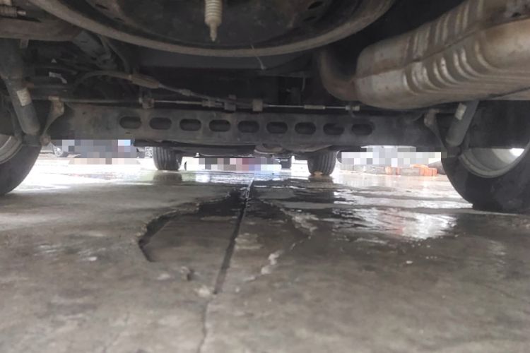Used Buick GL8 2018 28T Luxury Model China VI Standard Chassis Rear