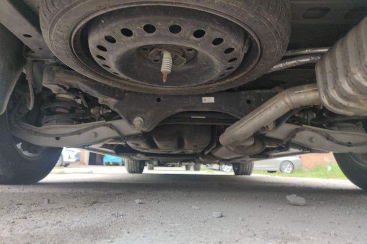 Used Buick GL8 2018 ES 28T Comfort Model China VI Standard Chassis Rear