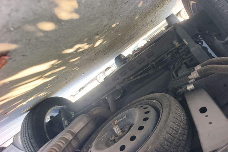Used Buick GL8 2018 28T Comfort Model China VI Standard Chassis Rear