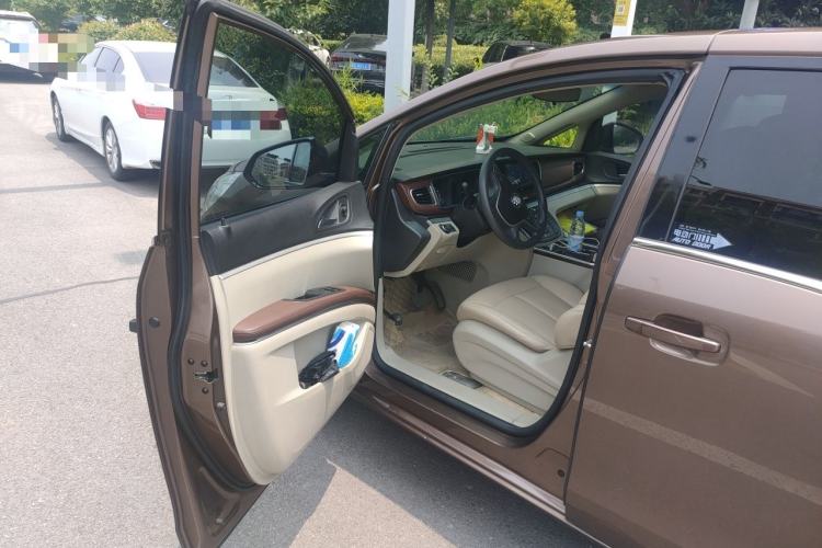 Used Buick GL8 2018 28T Comfort Model China VI Standard Driver Seat