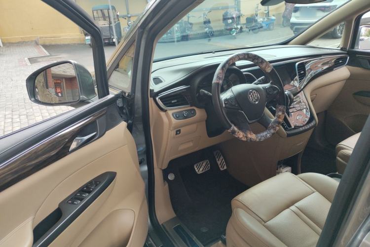Used Buick GL8 2018 ES 28T Luxury Model China VI Standard Driver Seat
