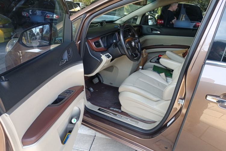 Used Buick GL8 2018 28T Prestige Version China VI Standard Driver Seat