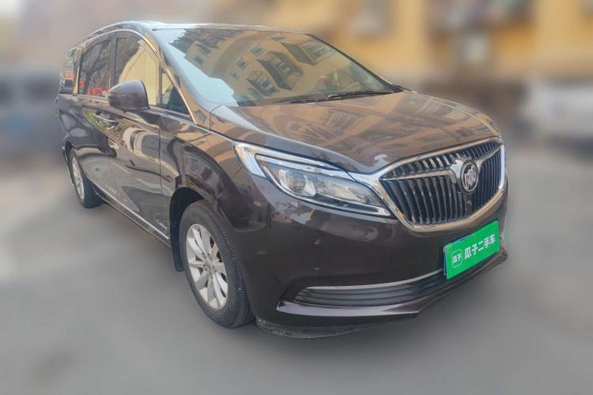 Used Buick GL8 2018 ES 28T Comfort Model China VI Standard Front Right 45 Deg