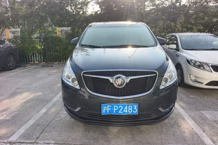 Used Buick GL8 2018 28T Comfort Model China VI Standard Front
