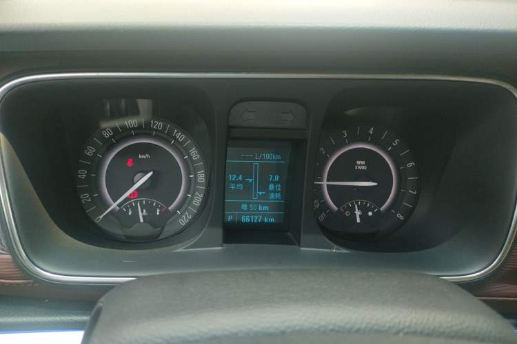 Used Buick GL8 2018 28T Comfort Model China VI Standard Instrument Cluster