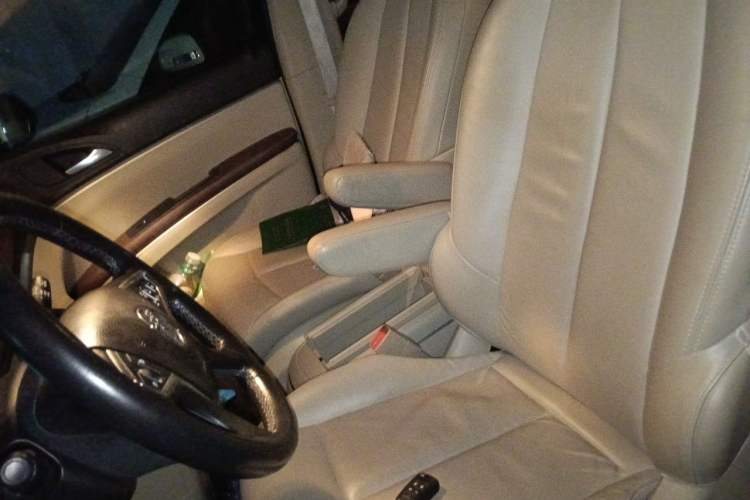 Used Buick GL8 2018 28T Luxury Model China VI Standard Left Front Seat