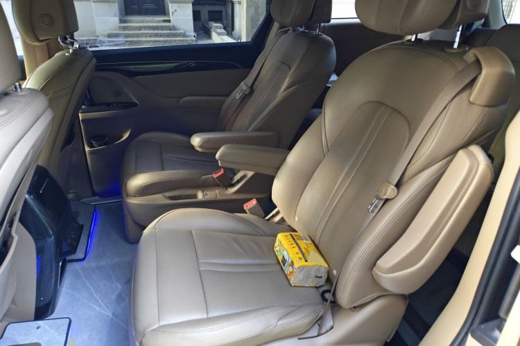 Used Buick GL8 2018 ES 28T Luxury Model China VI Standard Left Rear Seat