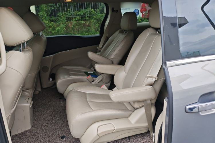 Used Buick GL8 2018 28T Luxury Model China VI Standard Left Rear Seat