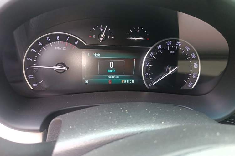 Used Buick GL8 2018 ES 28T Comfort Model China VI Standard Odometer Close Up