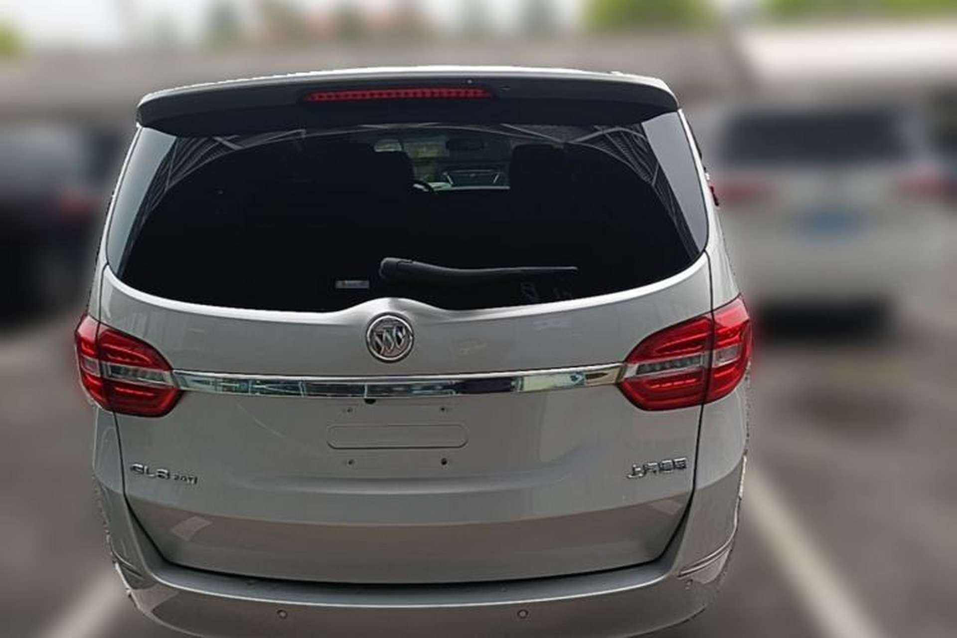 Used Buick GL8 2018 28T Prestige Version China VI Standard Rear