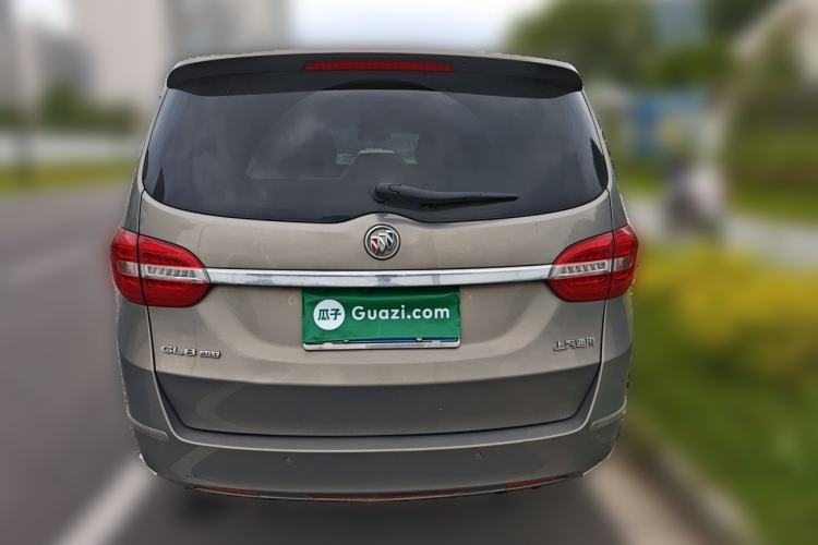 Used Buick GL8 2018 28T Luxury Model China VI Standard Rear