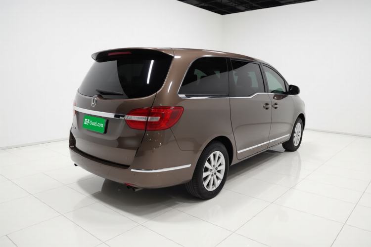 Used Buick GL8 2018 28T Luxury Model China VI Standard Rear Right 45 Deg