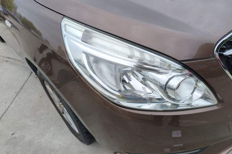 Used Buick GL8 2018 28T Luxury Model China VI Standard Right Front Headlight