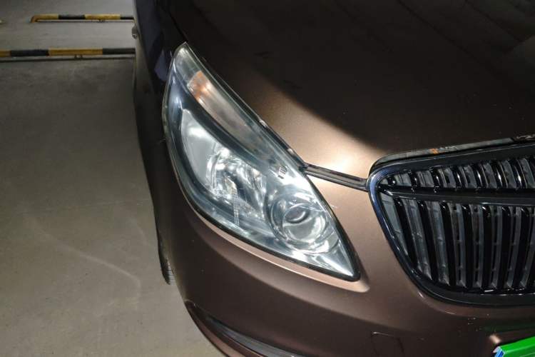 Used Buick GL8 2018 28T Luxury Model China VI Standard Right Front Headlight