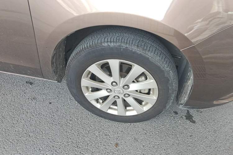 Used Buick GL8 2018 28T Comfort Model China VI Standard Right Front Wheel Hub