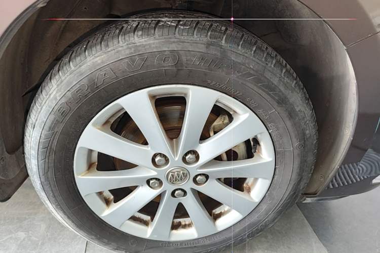Used Buick GL8 2018 28T Luxury Model China VI Standard Right Front Wheel Hub