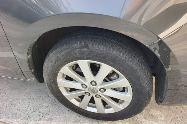 Used Buick GL8 2018 28T Comfort Model China VI Standard Right Front Wheel Hub