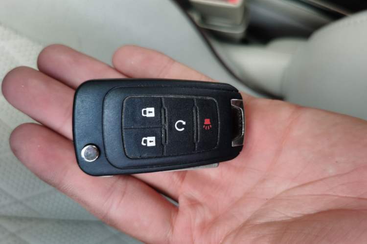 Used Buick GL8 2018 28T Comfort Model China VI Standard Vehicle Key