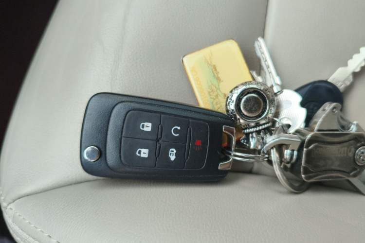 Used Buick GL8 2018 28T Luxury Model China VI Standard Vehicle Key