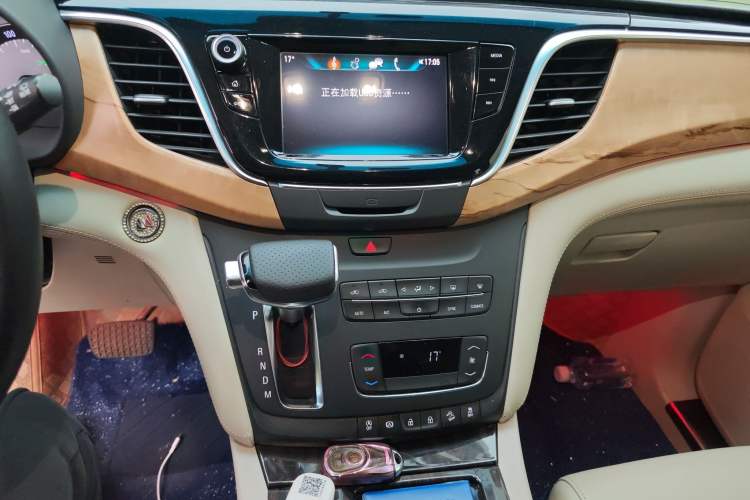 Used Buick GL8 2018 ES 28T Comfort Model China VI Standard Audio And AC Panel