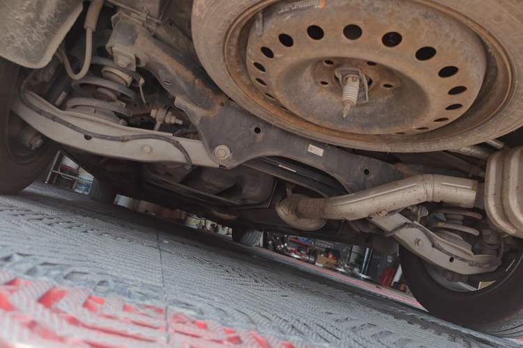 Used Buick GL8 2018 28T Avenir Avia China VI Standard Chassis Rear Left