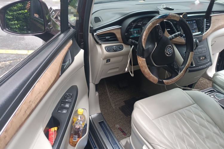 Used Buick GL8 2018 ES 28T Comfort Model China VI Standard Driver Seat