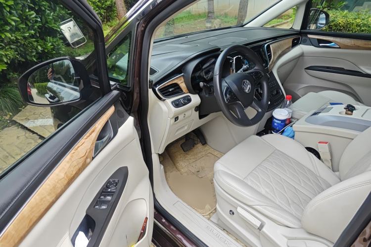 Used Buick GL8 2018 ES 28T Comfort Model China VI Standard Driver Seat