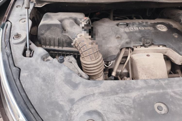 Used Buick GL8 2018 28T Avenir Avia China VI Standard Engine Bay Right