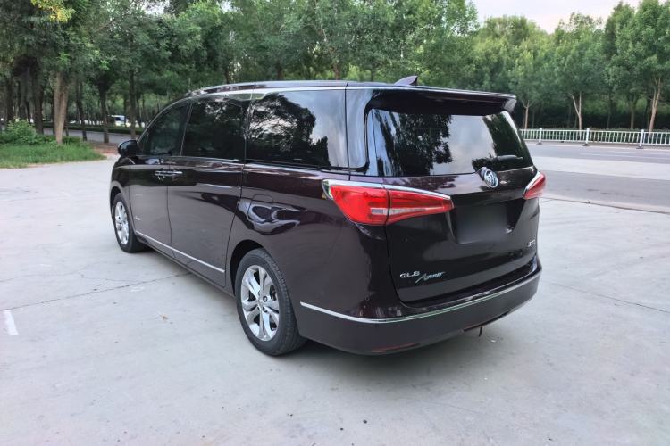 Used Buick GL8 2018 28T Avenir Avia China VI Standard Exterior 2