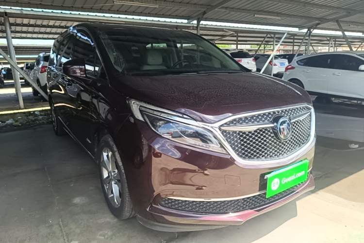 Used Buick GL8 2018 28T Avenir Avia China VI Standard Front Right 45 Deg