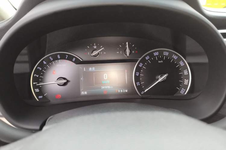 Used Buick GL8 2018 28T Avenir Avia China VI Standard Instrument Cluster