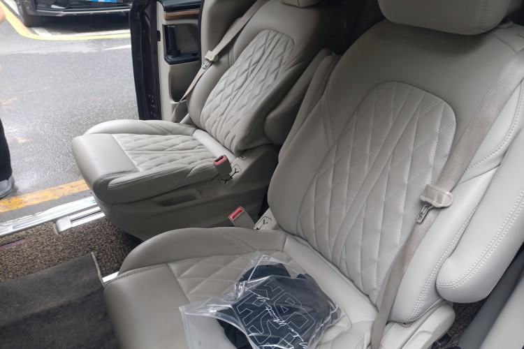 Used Buick GL8 2018 ES 28T Comfort Model China VI Standard Left Rear Seat