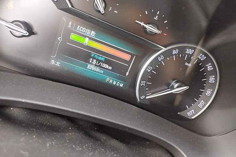 Used Buick GL8 2018 28T Avenir Avia China VI Standard Odometer Close Up