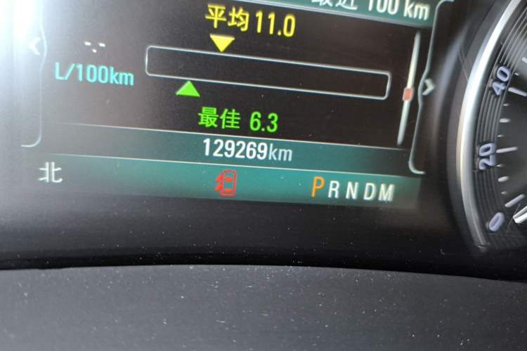 Used Buick GL8 2018 28T Avenir Avia China VI Standard Odometer Close Up