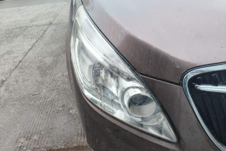 Used Buick GL8 2018 28T Luxury Model China VI Standard Right Front Headlight