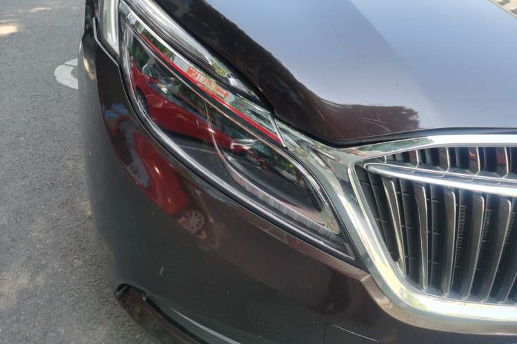 Used Buick GL8 2018 ES 28T Luxury Model China VI Standard Right Front Headlight