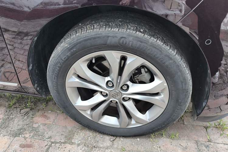 Used Buick GL8 2018 28T Avenir Avia China VI Standard Right Front Wheel Hub
