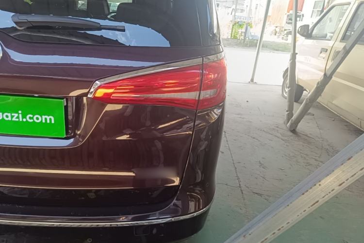 Used Buick GL8 2018 28T Avenir Avia China VI Standard Right Rear Taillight
