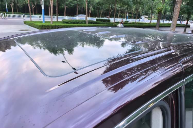 Used Buick GL8 2018 28T Avenir Avia China VI Standard Roof