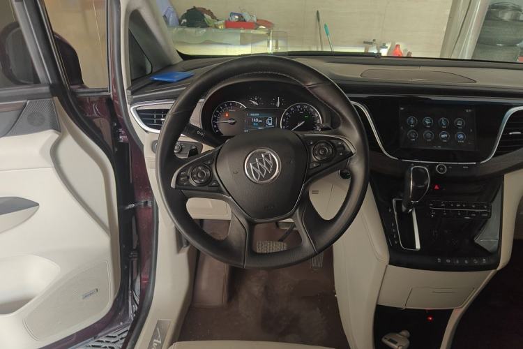 Used Buick GL8 2018 28T Avenir Avia China VI Standard Steering Wheel