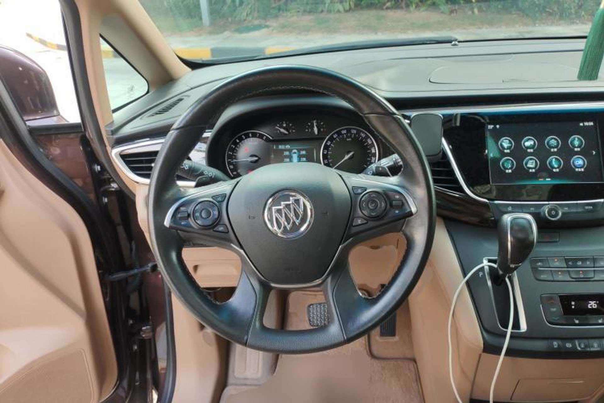 Used Buick GL8 2018 ES 28T Premium Model China VI Standard Steering Wheel