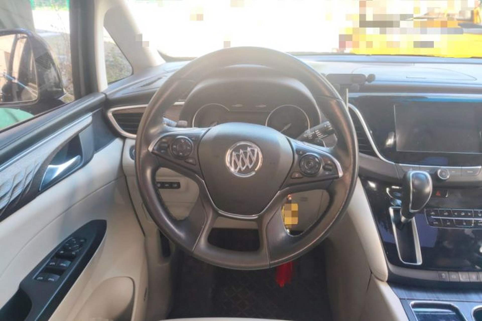 Used Buick GL8 2018 28T Avenir Avia China VI Standard Steering Wheel